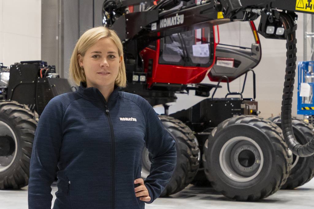 Anna Fredriksson at Komatsu Forest One